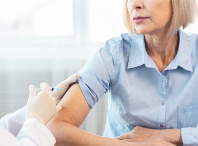 vaccination covid à La Chapelle-Saint-Ursin près de Bourges dans le Cher 18